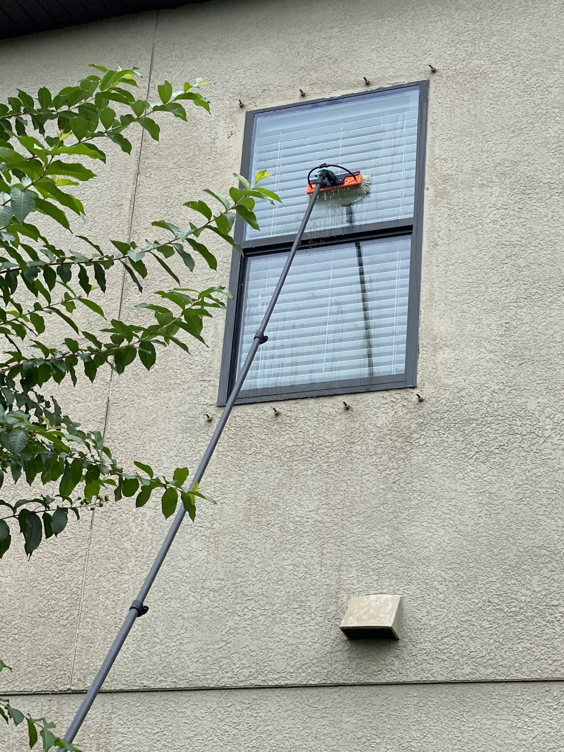 Example of cleaning window